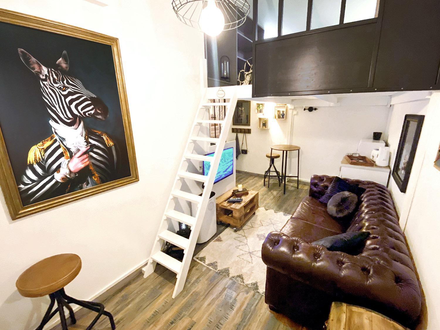 L'Intimiste: Private Duplex Studio in Saint-Lô Exterior photo